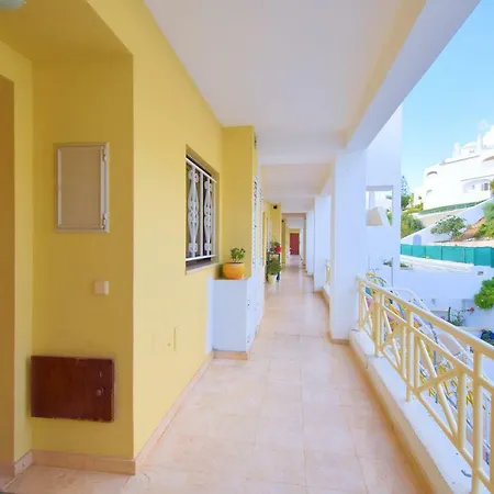 Fantastic Location, With A Large Terrace!! Apartmán *