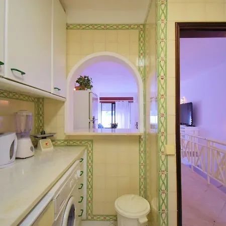 Fantastic Location, With A Large Terrace!!