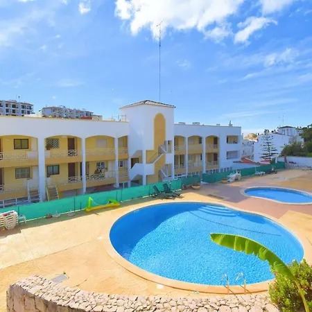 Apartment Fantastic Location, With A Large Terrace!! Carvoeiro (Lagoa)